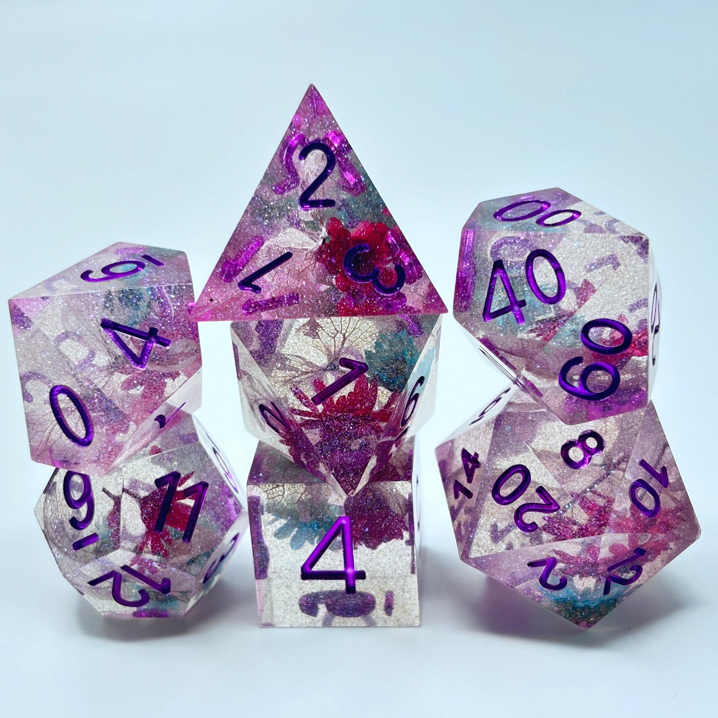 Sharp Edge Resin Floral Amethyst Wonderland