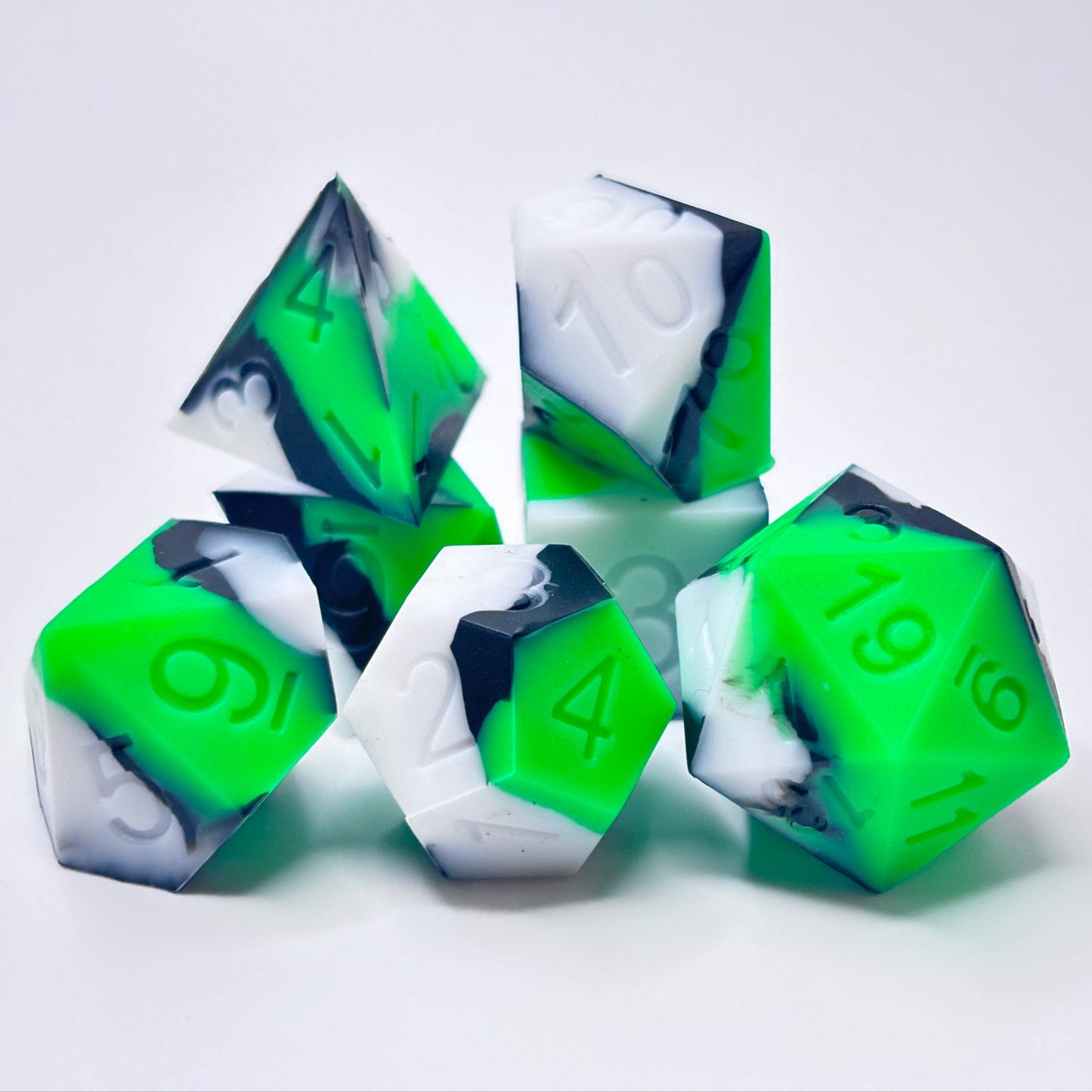 Silicon Onyx Moss