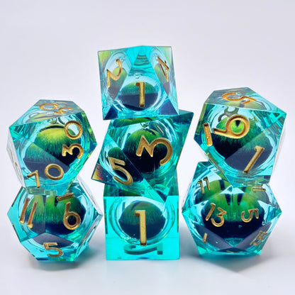 Liquid Core Emerald Dragons Eye