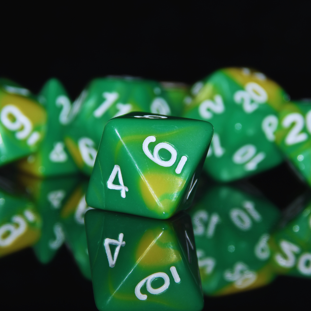Oakenveil Shards - Acrylic Dice