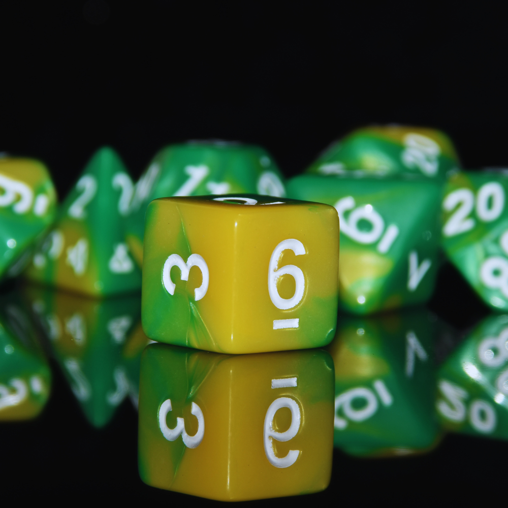 Oakenveil Shards - Acrylic Dice